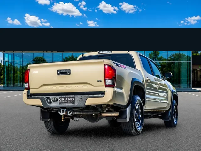 2019 Toyota Tacoma TRD Off-Road, photo 4