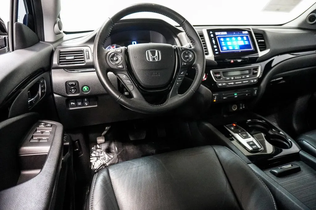 2017 Honda Pilot Touring, photo 13