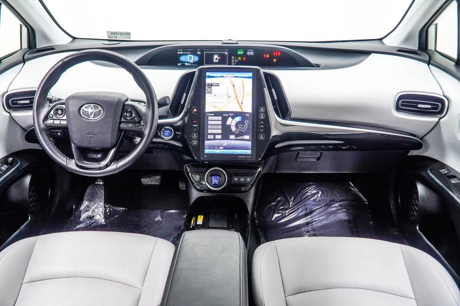 2021 Toyota Prius Prime XLE, photo 3