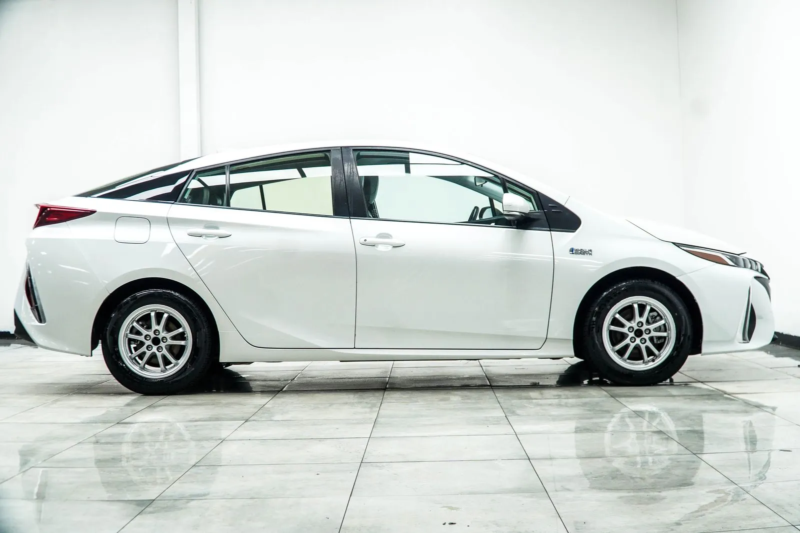 2021 Toyota Prius Prime XLE, photo 5