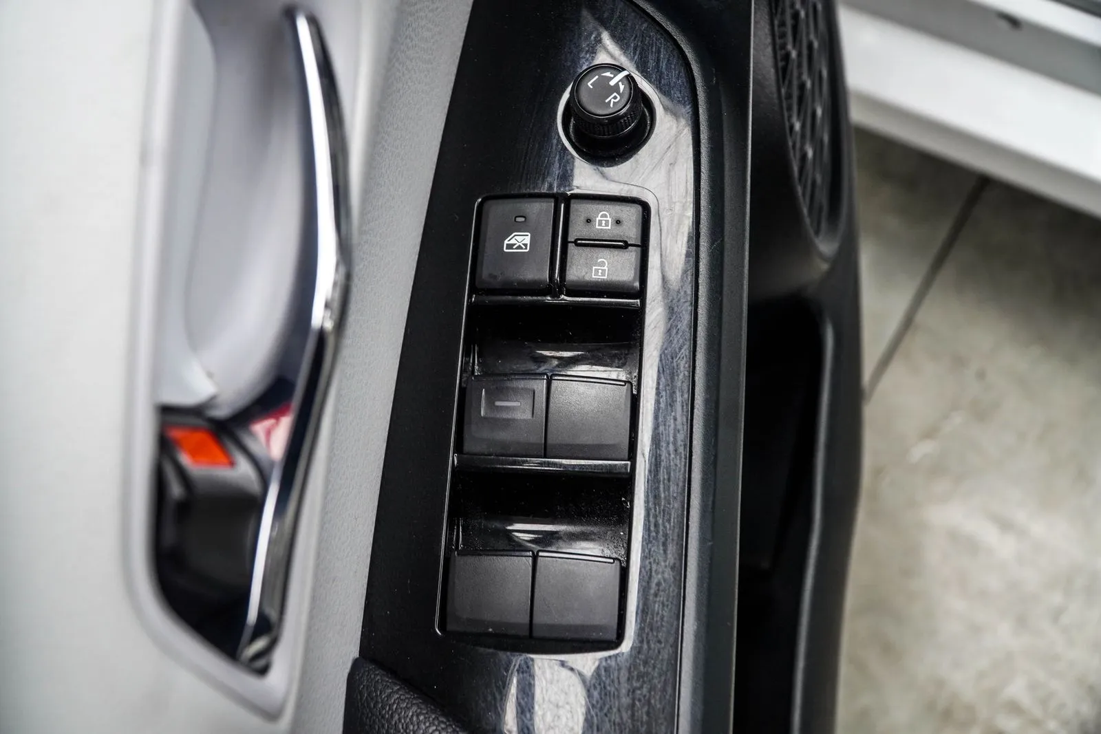 2021 Toyota Prius Prime XLE, photo 30