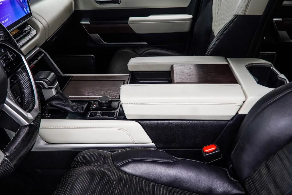 2023 Toyota Tundra Hybrid Capstone, photo 19