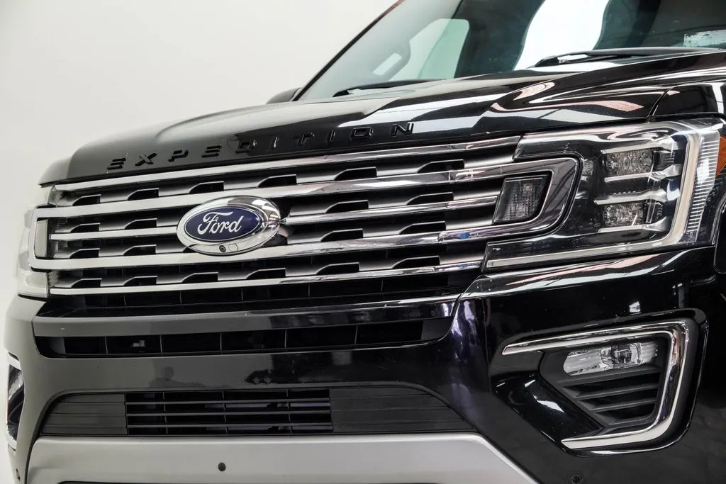 2018 Ford Expedition Max Limited, photo 2
