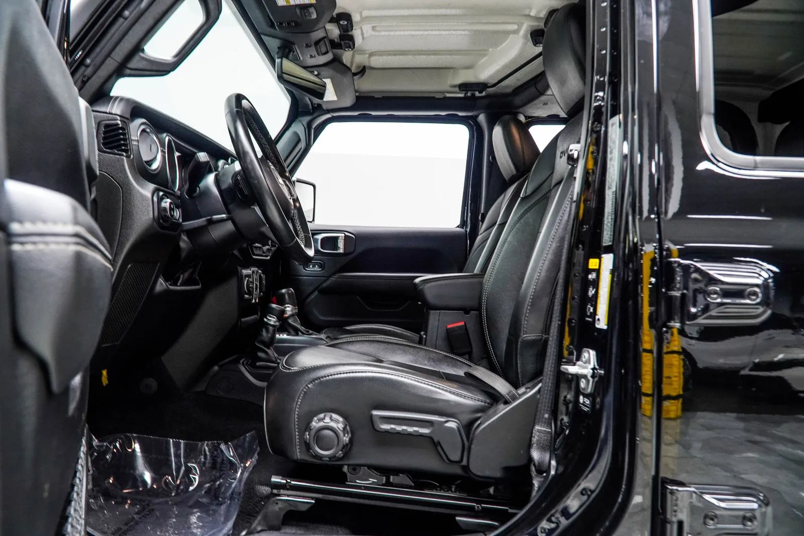 2022 Jeep Gladiator Overland, photo 31