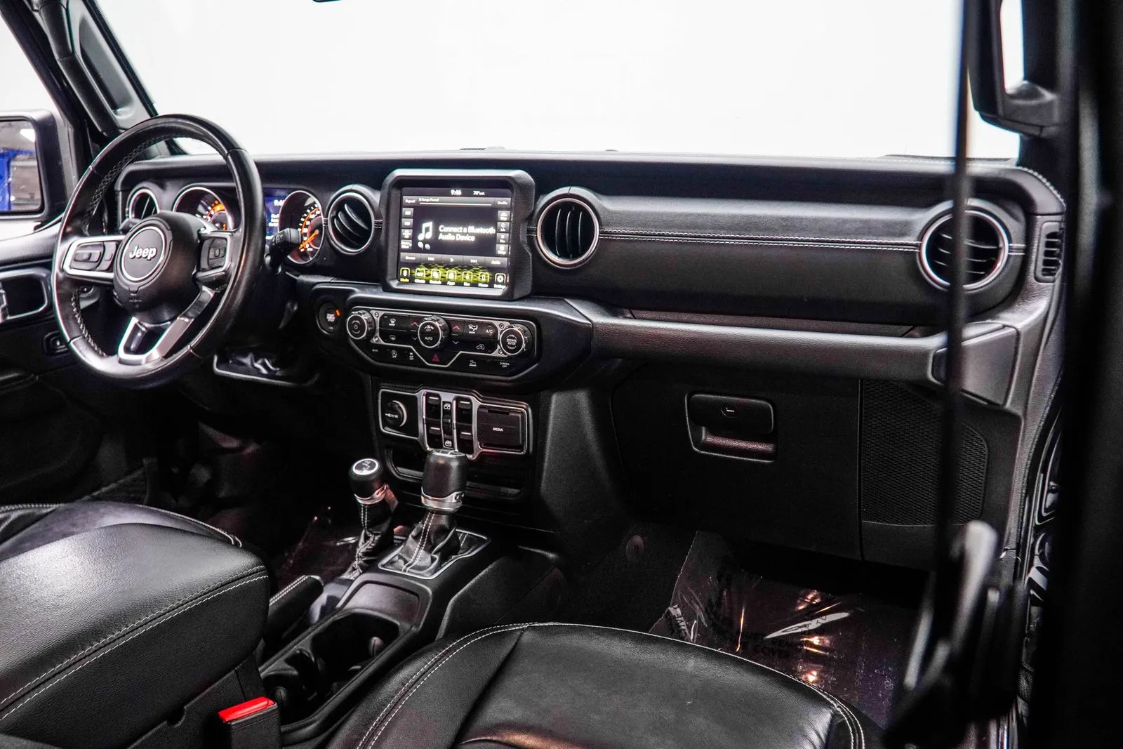 2022 Jeep Gladiator Overland, photo 14