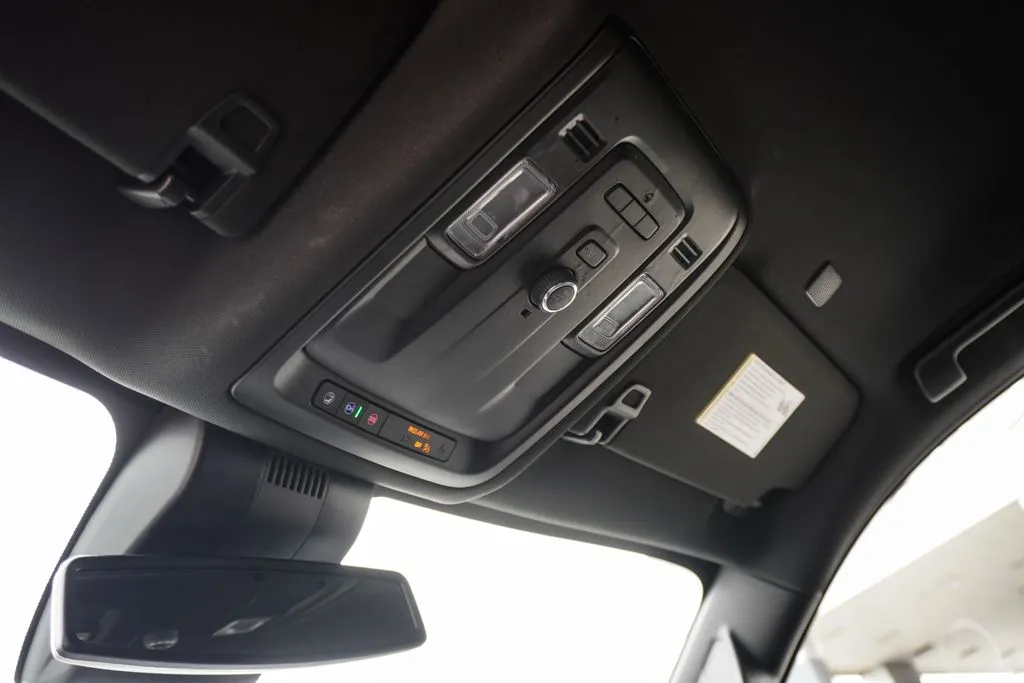 2024 Chevrolet Suburban RST, photo 20