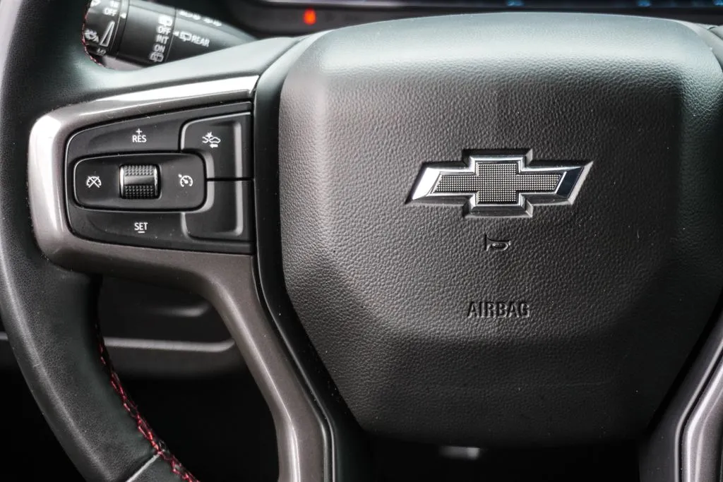 2024 Chevrolet Suburban RST, photo 13