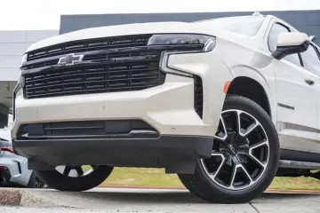2024 Chevrolet Suburban RST