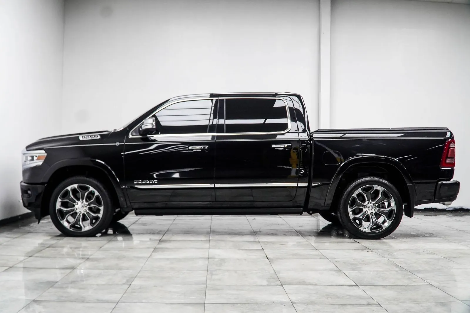 2019 Ram 1500 Limited, photo 9