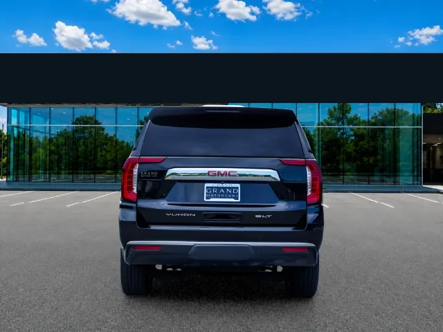 2024 GMC Yukon XL SLT, photo 3