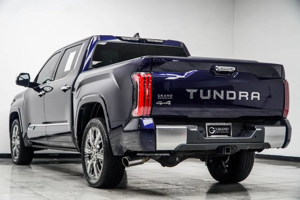 2022 Toyota Tundra Hybrid Capstone, photo 13