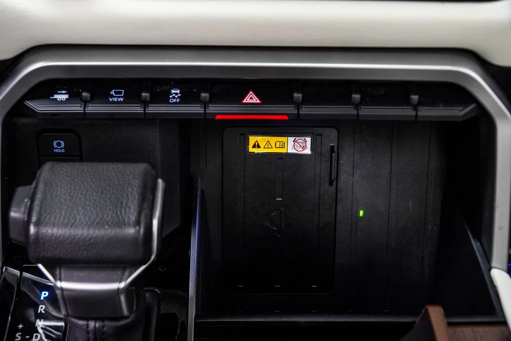 2022 Toyota Tundra Hybrid Capstone, photo 33