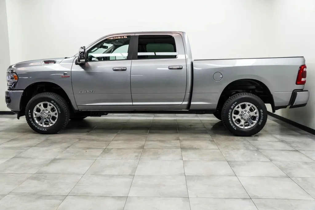 2024 Ram 2500 Laramie, photo 9