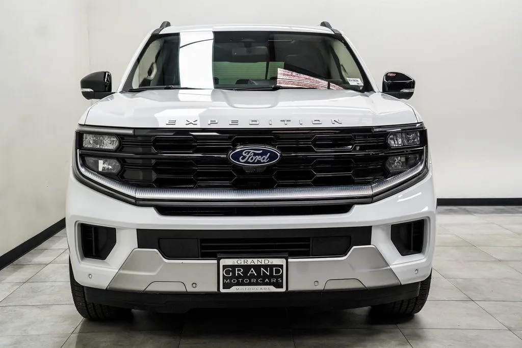 2025 Ford Expedition Platinum, photo 3