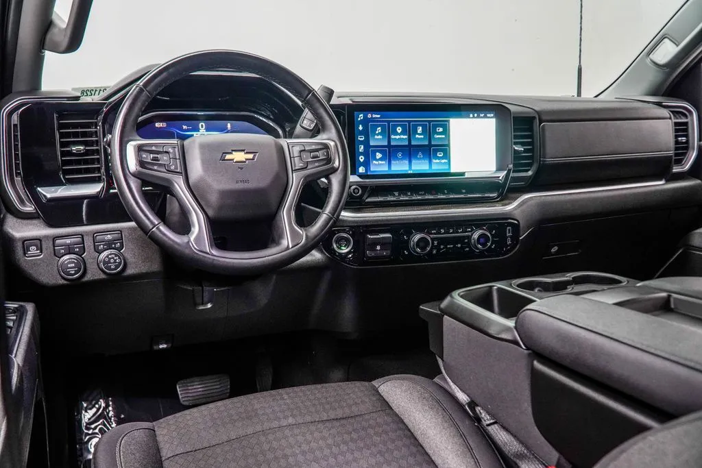 2025 Chevrolet Silverado 2500 HD LT, photo 14