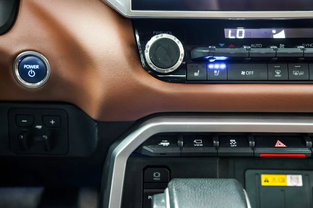 2024 Toyota Tundra Hybrid 1794 Edition, photo 27
