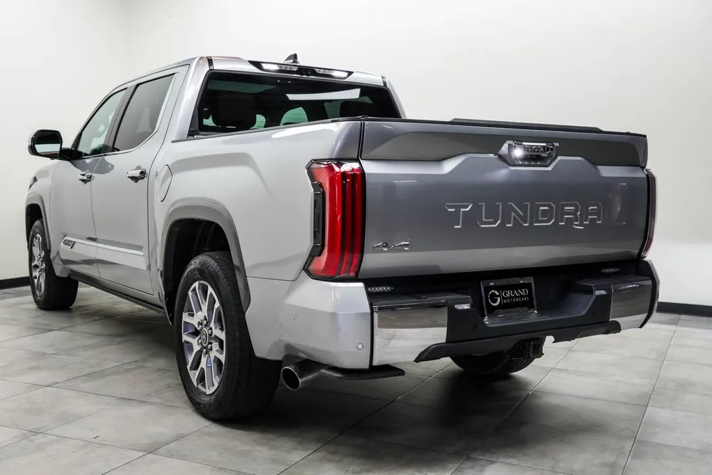 2024 Toyota Tundra Hybrid 1794 Edition, photo 11