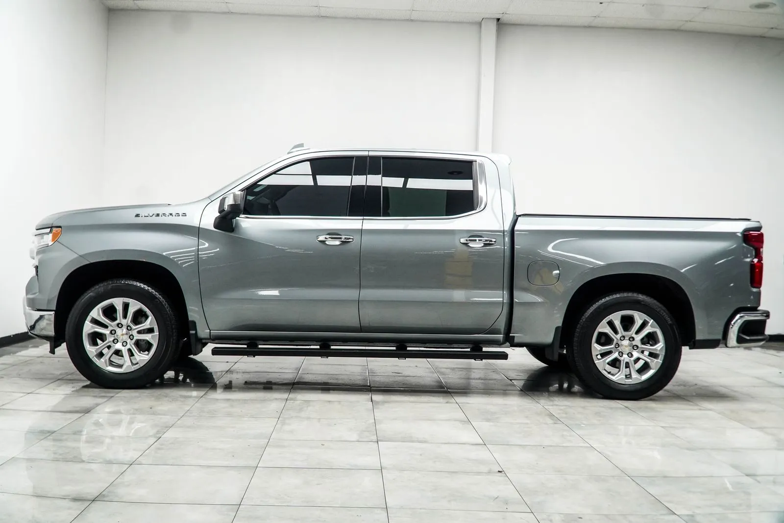 2024 Chevrolet Silverado 1500 LTZ, photo 8