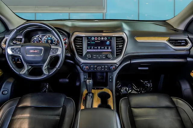 2017 GMC Acadia Denali, photo 10