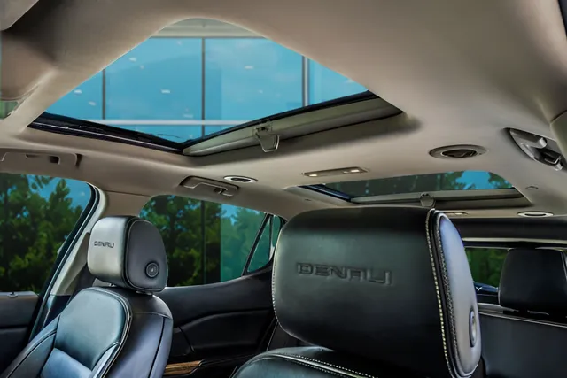2017 GMC Acadia Denali, photo 32
