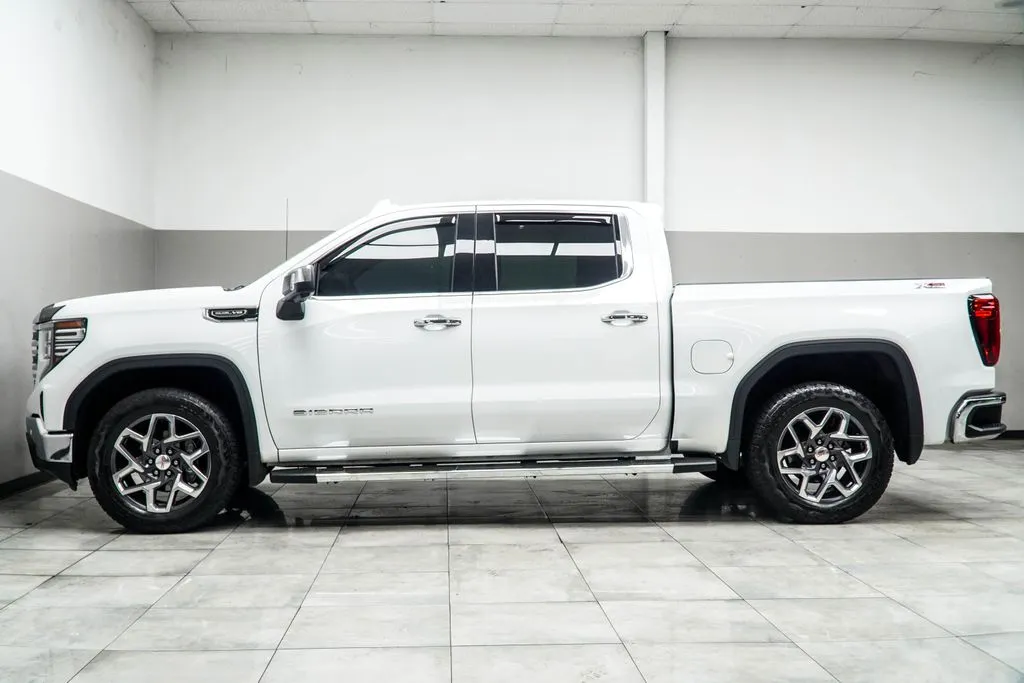 2024 GMC Sierra 1500 SLT, photo 8