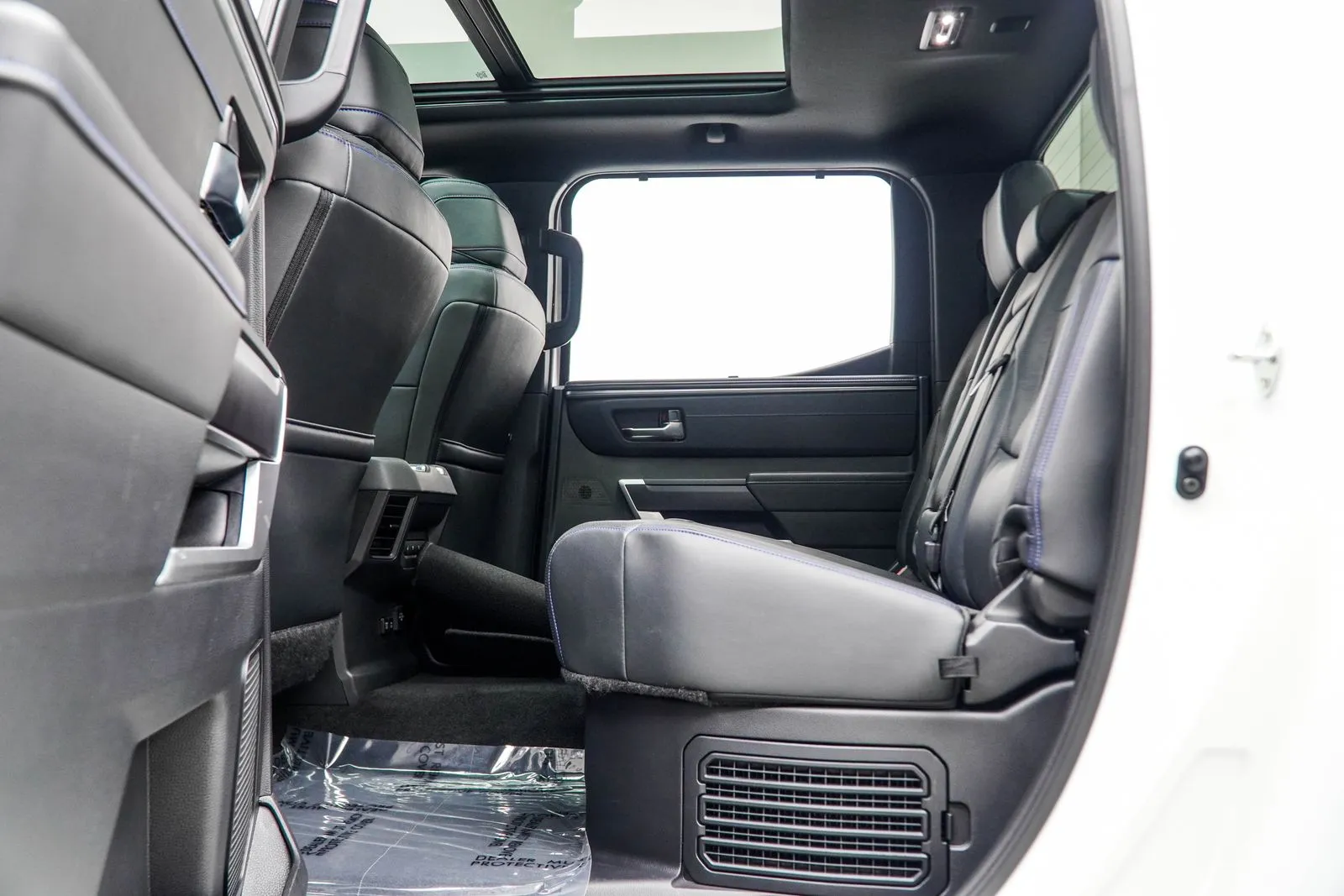2022 Toyota Tundra Hybrid Platinum, photo 38