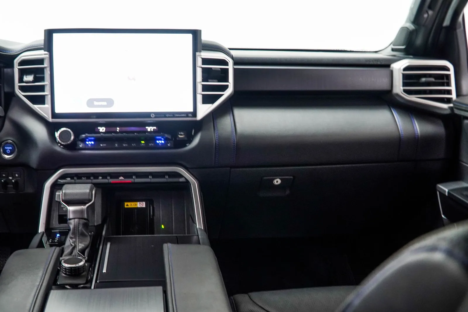 2022 Toyota Tundra Hybrid Platinum, photo 16