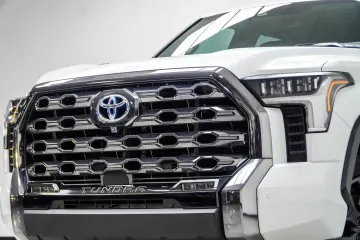 2022 Toyota Tundra Hybrid Platinum