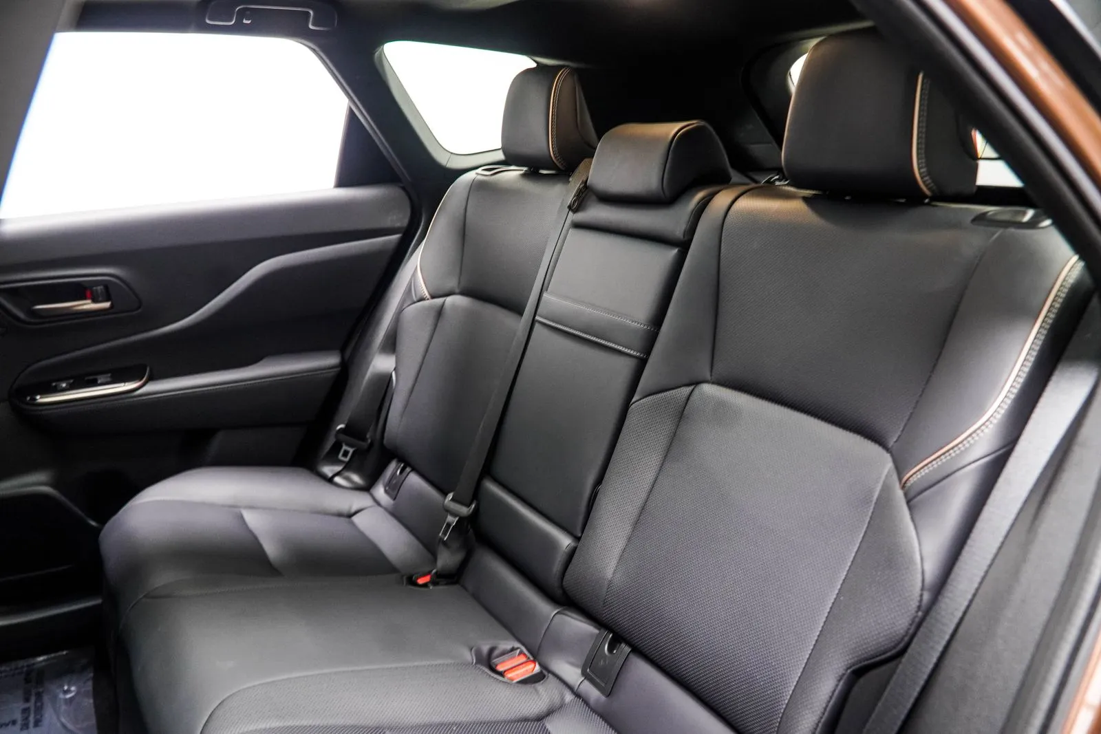 2025 Toyota Crown Signia Limited, photo 37