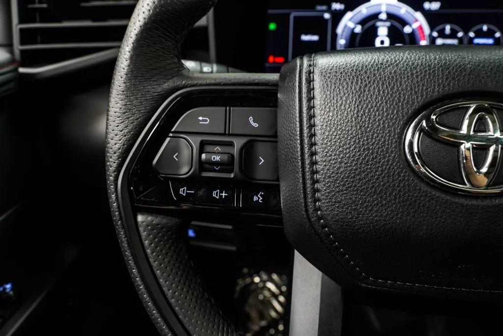 2024 Toyota Sequoia TRD Pro, photo 32