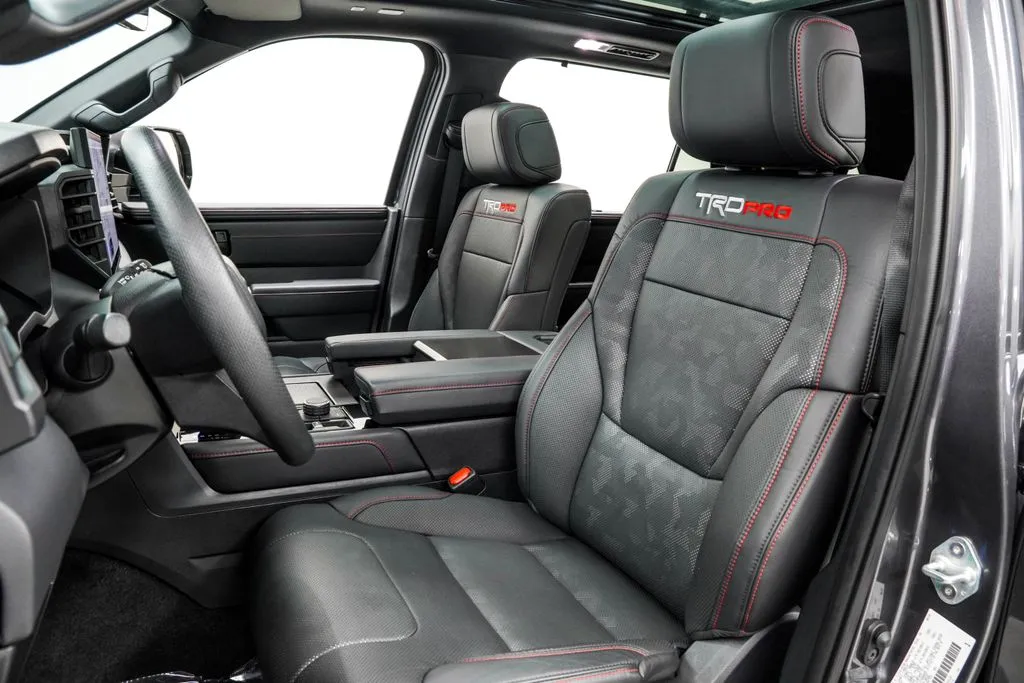 2024 Toyota Sequoia TRD Pro, photo 12