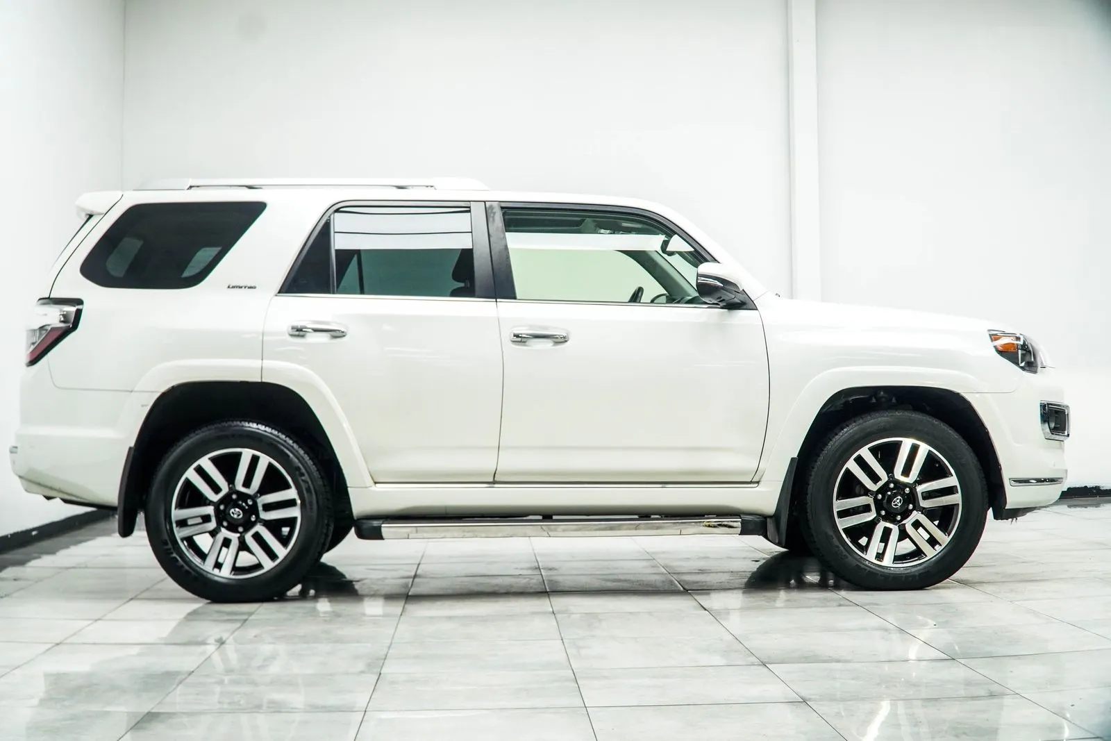 2023 Toyota 4Runner Limited, photo 6