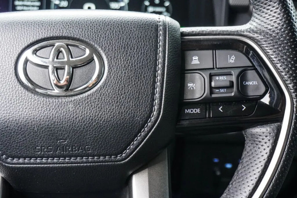 2024 Toyota Tundra Limited, photo 11