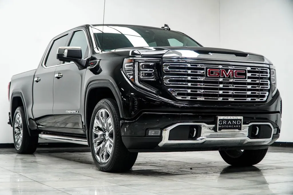 2024 GMC Sierra 1500 Denali, photo 3