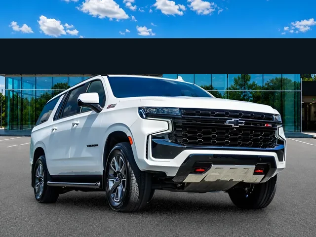 2023 Chevrolet Suburban Z71, photo 8