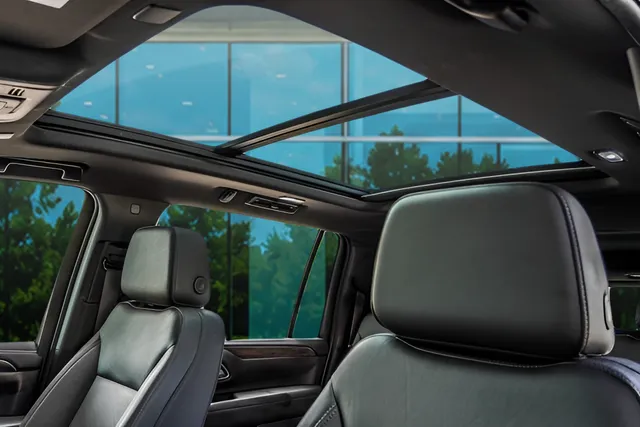 2023 Chevrolet Suburban Z71, photo 45