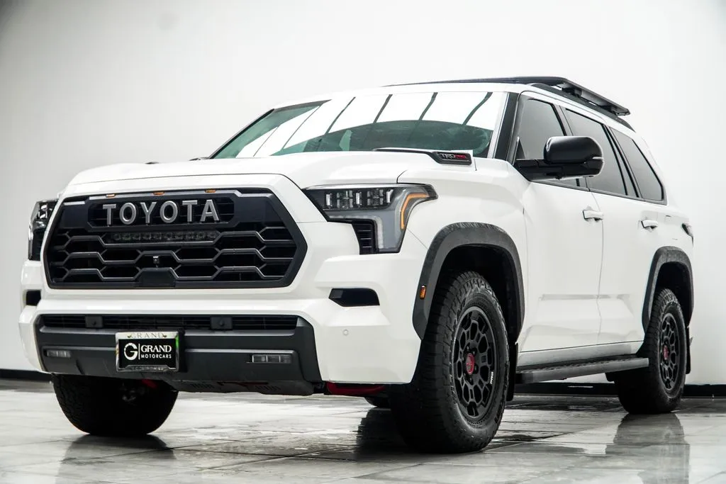 2023 Toyota Sequoia TRD Pro, photo 8