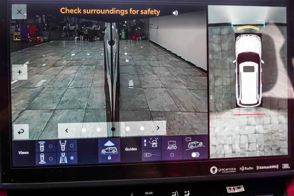 2023 Toyota Sequoia TRD Pro, photo 32