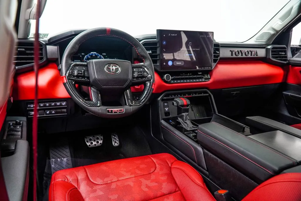 2023 Toyota Sequoia TRD Pro, photo 17