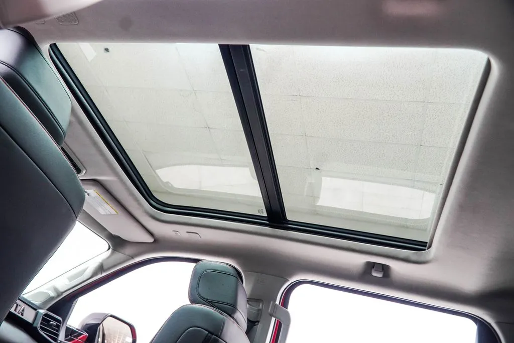 2023 Toyota Tundra Hybrid TRD Pro, photo 39