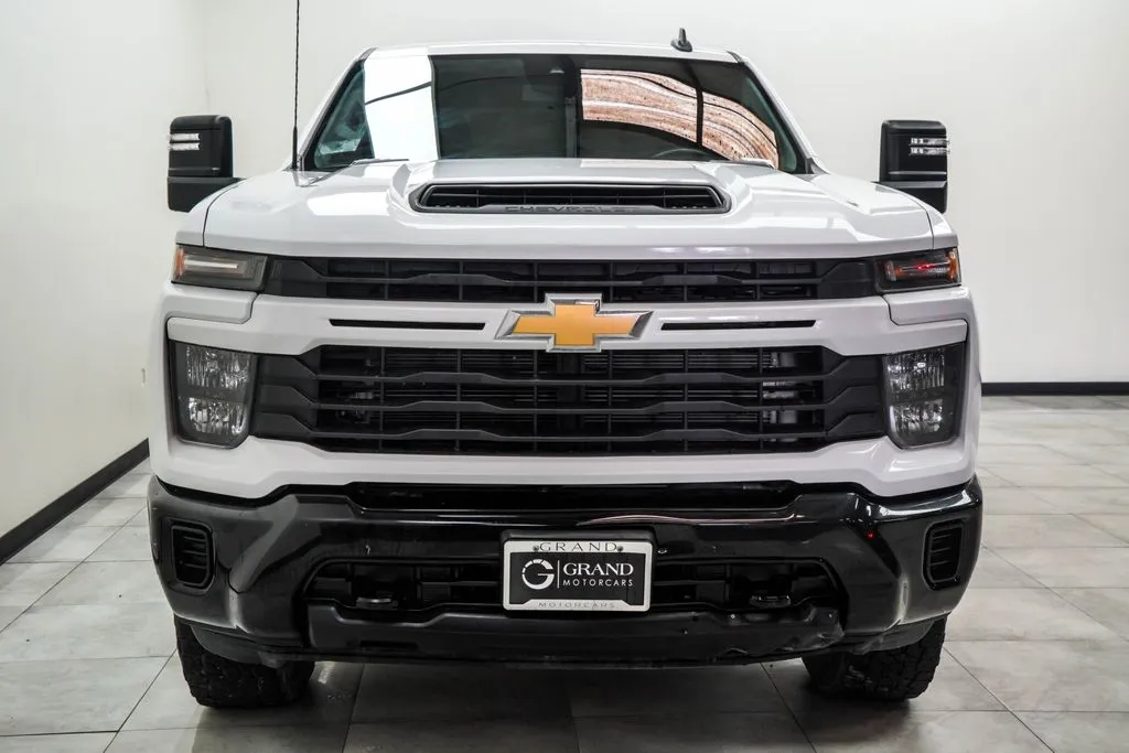 2024 Chevrolet Silverado 2500 HD Custom, photo 5