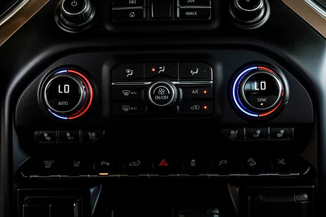 2021 Chevrolet Silverado 3500 HD High Country, photo 15