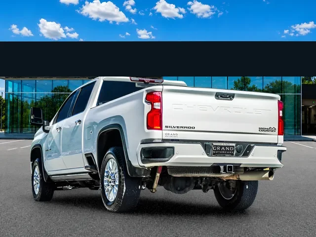 2021 Chevrolet Silverado 3500 HD High Country, photo 4