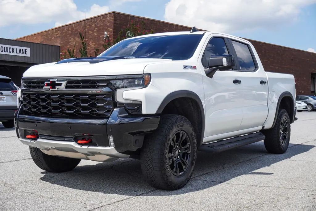 2025 Chevrolet Silverado 1500 ZR2, photo 2