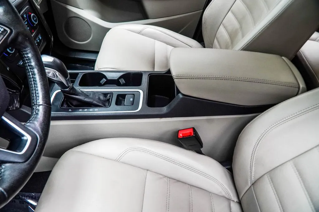 2019 Ford Escape Titanium, photo 13