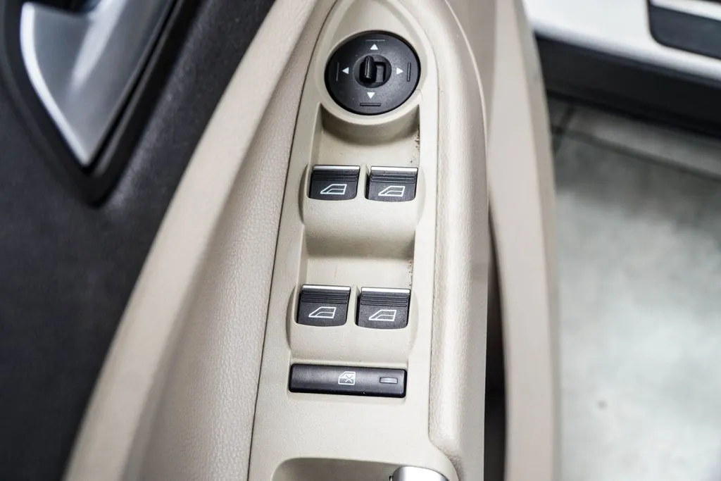 2019 Ford Escape Titanium, photo 29