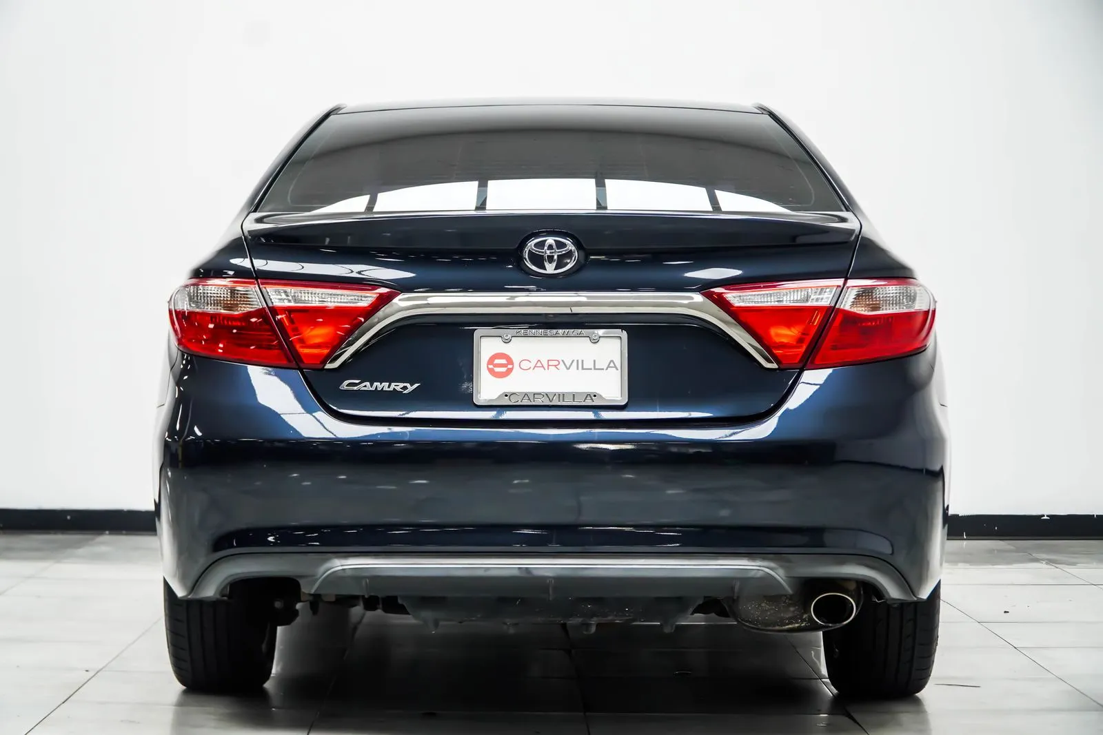 2015 Toyota Camry SE, photo 10