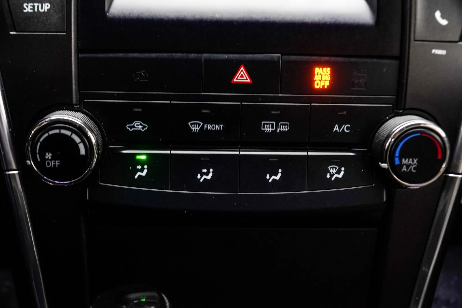2015 Toyota Camry SE, photo 20