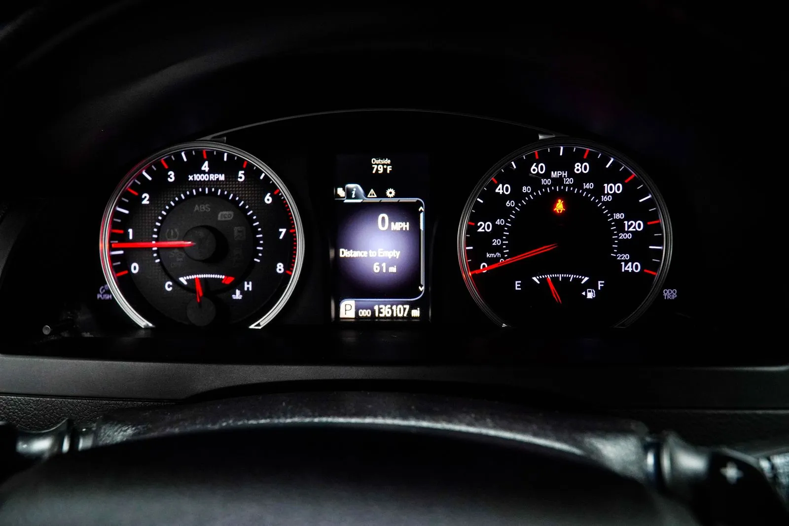 2015 Toyota Camry SE, photo 27