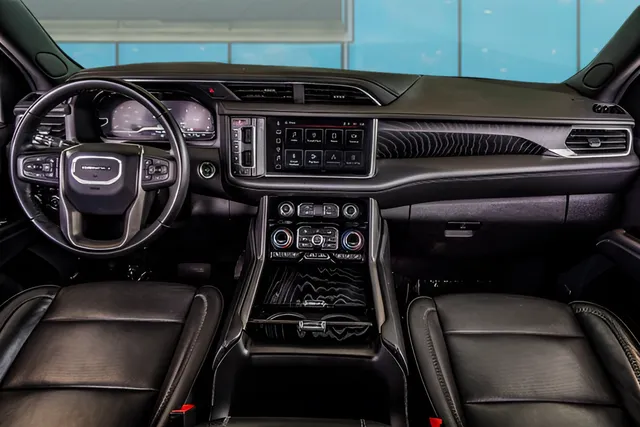 2024 GMC Yukon XL Denali, photo 10